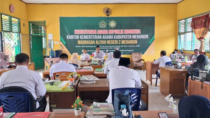 Rapat Koordinasi MAN 2 Merangin: Tingkatkan Disiplin, Evaluasi Kinerja, dan Sukseskan Persiapan HUT RI ke-81